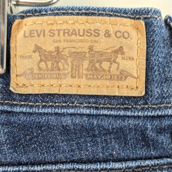 Levi's Women's 515 Bootcut Denim Jeans Studded Back Pocket Dark Wash Size 10 - Picture 8 of 16